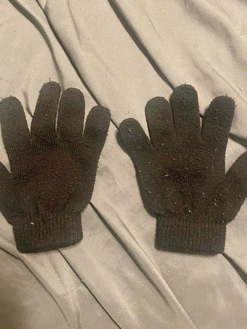 Time and Tru Black Men's Knit Winter Gloves